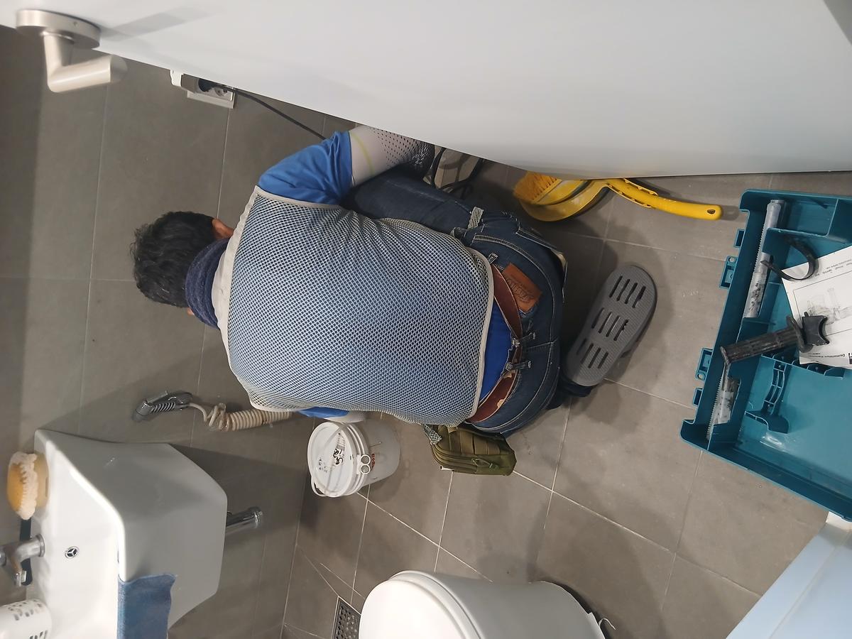 기배동 누수 실제 작업 사진 6